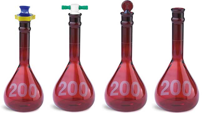 Product Spotlight - Glass and Plastic Volumetric Flasks
